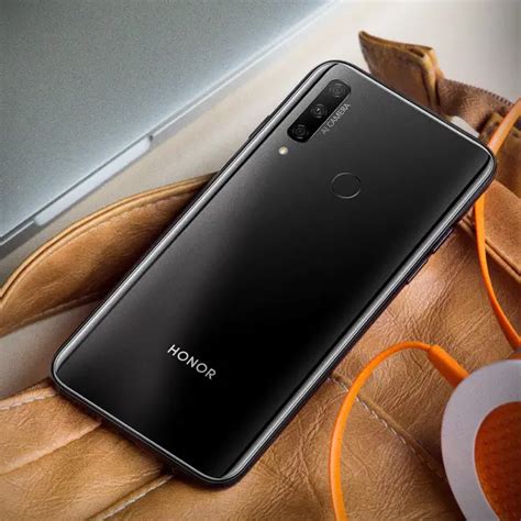 Воспроизведение аудиозаписей на диктофоне Honor 9X