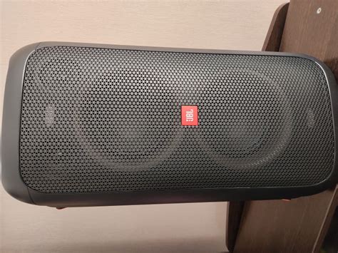 Длительность работы аккумулятора в кейсе JBL