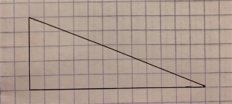 Как найти гипотенузу треугольника на клетчатой бумаге?