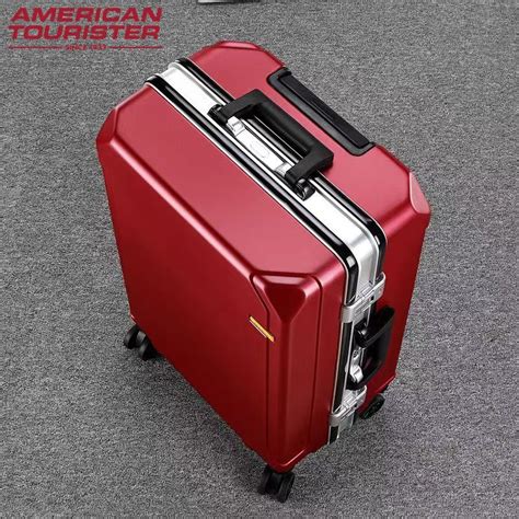 Как открыть новый чемодан American Tourister