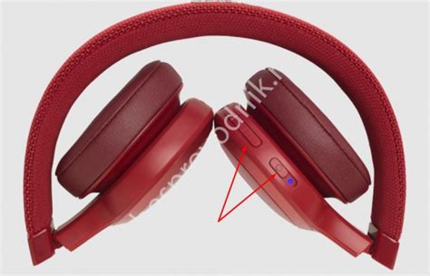 Как самостоятельно перезагрузить наушники JBL 300