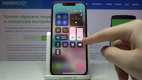 Необычные способы выключить iPhone 13