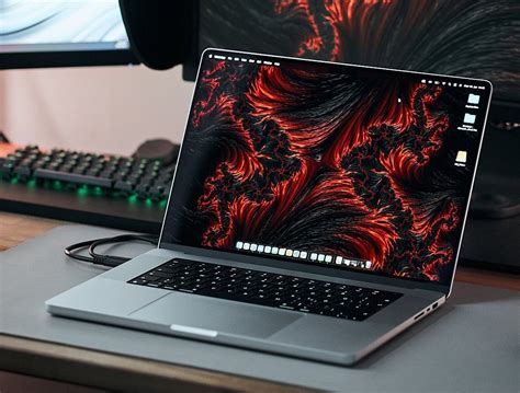 Первоначальные настройки MacBook Pro 16