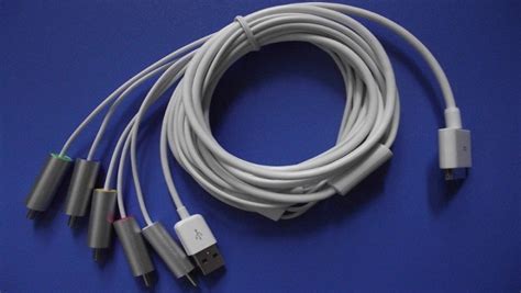 Подключение айфона к ТВ через адаптер Lightning to HDMI