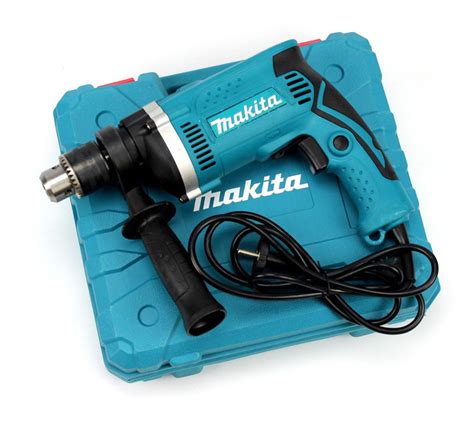 Подключение и установка биты в дрель Makita