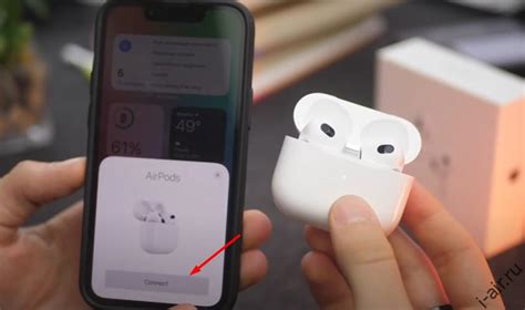 Подключение AirPods через NFC-технологию