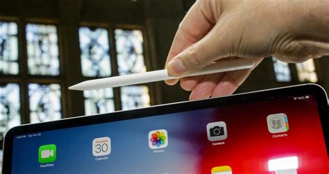 Подключите Apple Pencil к iPad