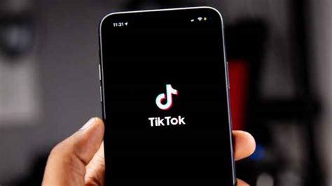 Поиск раздела "Настройки" в приложении TikTok