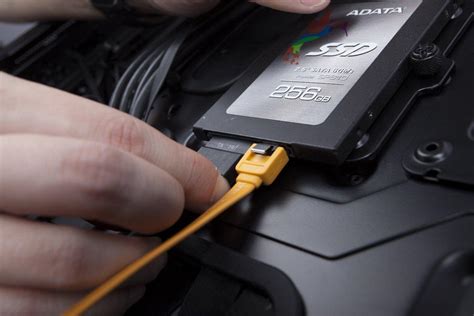 Покупка и подключение SSD к компьютеру