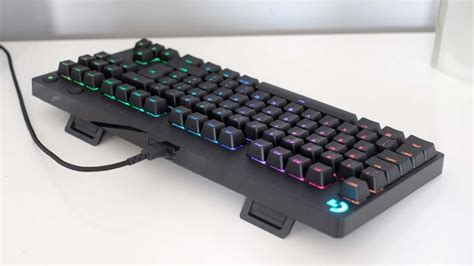 Преимущества подсветки клавиатуры Logitech G Pro