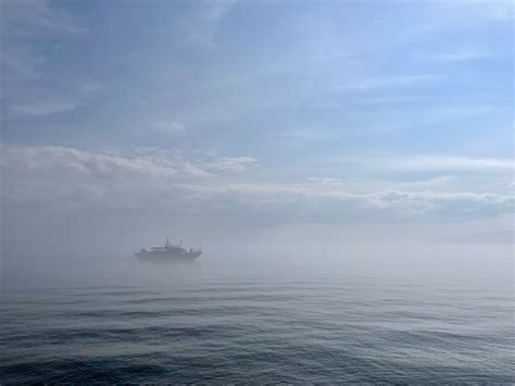 Размывка границ между небом и водой