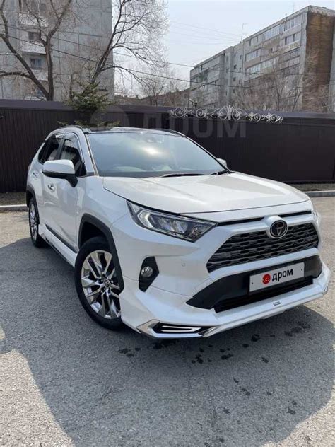 Технология предотвращения столкновения на автомобиле Toyota RAV4