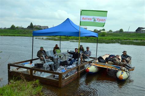 Укрепление палочек на плоту