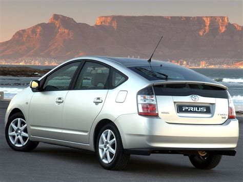 Улучшенный расход топлива в Toyota Prius 20