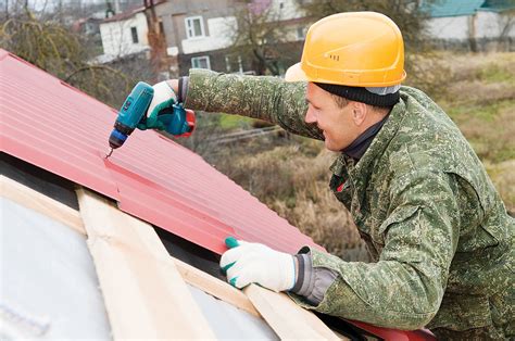 Установка крышных материалов