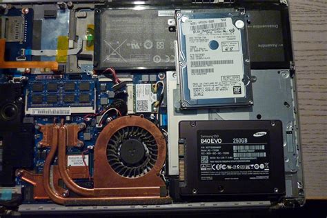 Установка SSD в корпус ноутбука