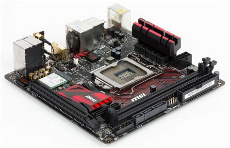 Шаг 1: Определение модели материнской платы MSI