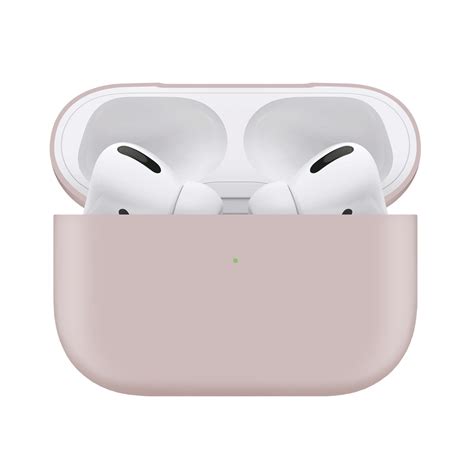 Шаг 3: Открытие кейса AirPods Pro